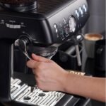 Sage the Barista Express Impress SES876BST Siebträgermaschine, Black Stainless Steel